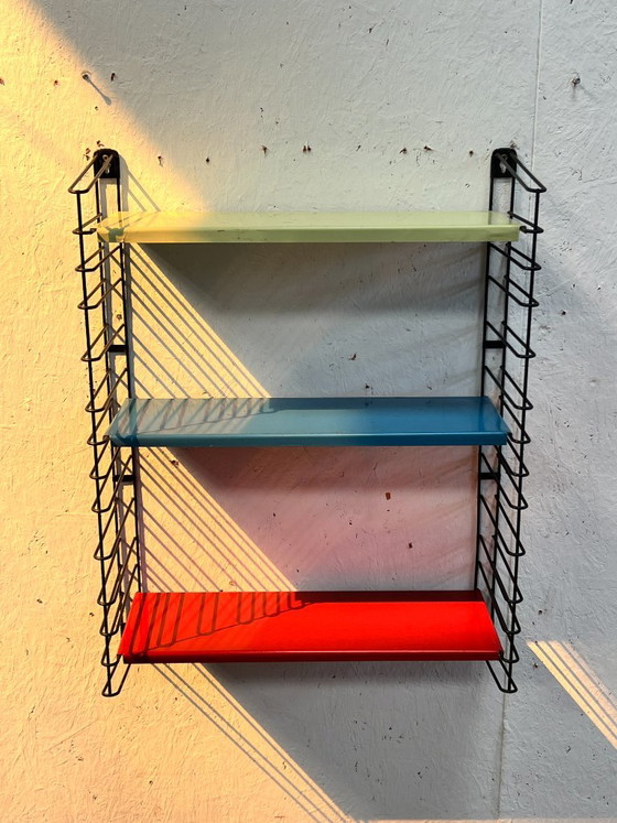 Mobiletto da parete vintage Tomado, 1960, Paesi Bassi – Scaffali a muro, Metal (photo 4 of 10)