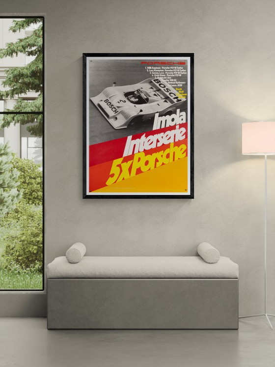 Image 1 of Imola Interserie 5x Porsche – 1973 – Originele Vintage Porsche Poster van Atelier Strenger – Mid-Century Modern – 102x76 cm