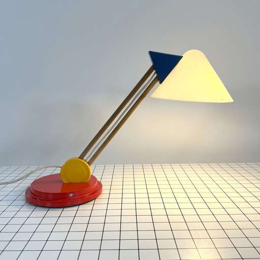 Memphis Style B719 bureaulamp van Ikea, jaren 1980