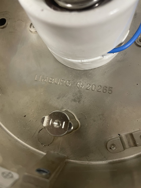 Image 1 of vintage “Lotus” bloem plafond of wandlamp, Glashütte Limburg 