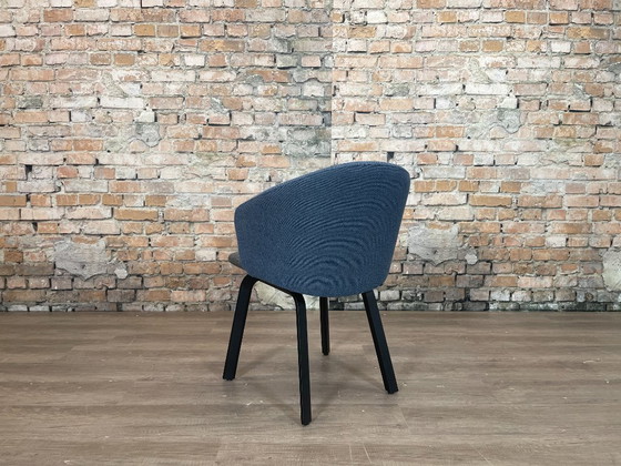 4x Arco Close – Blue-grey Fabric | Gudmundur Ludvik – Dining chairs, Textile, Wood (photo 5 of 16)