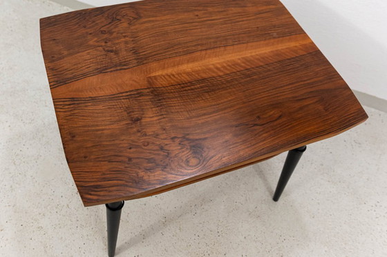 Image 1 of Couchtisch aus Nussbaumholz, Polen, 1960er Jahre