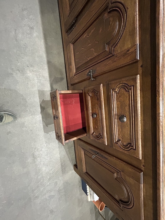 Image 1 of Franse dressoir