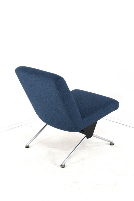Gispen 1431 Armchair by A.R. Cordemeyer, blue fabric upholstery, Textile, Metal, Modern (photo 9 of 15)