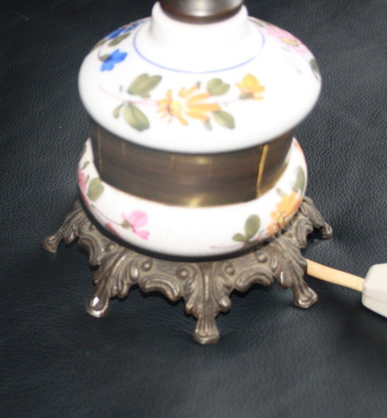 Image 1 of Lampada da tavolo vintage in stile antico – alta 30 cm – decorativa e funzionale