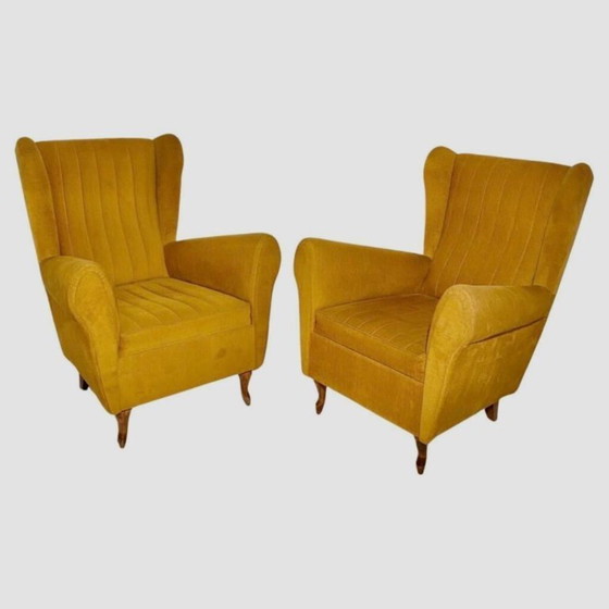 Image 1 of Conjunto de 3 sofás y sillones de terciopelo mostaza de mediados de siglo de ISA Bergamo, Italia.