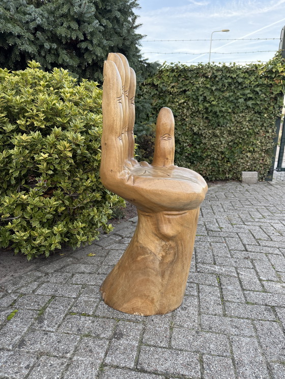 Image 1 of Houten handstoel vintage massief hout sculpturaal