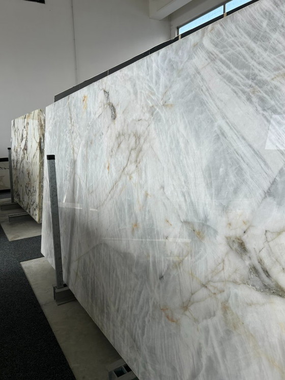 Piano di lavoro in pietra naturale per cucina: di alta qualità e senza tempo, NDONI Natursteine (foto 16 di 25)