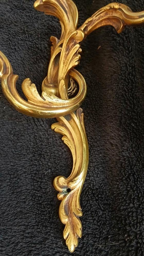 2 of meer bronzen wandlampen in Lodewijk XV-rococostijl met 3 armen (photo 3 of 6)