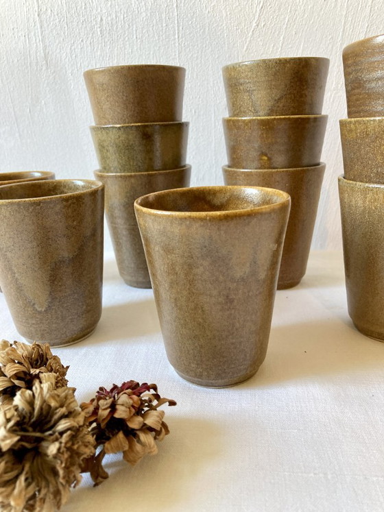 Set aus 12 emaillierten Steingutbechern, Grès Pots Digoin – Geschirr, Keramik (photo 4 of 11)