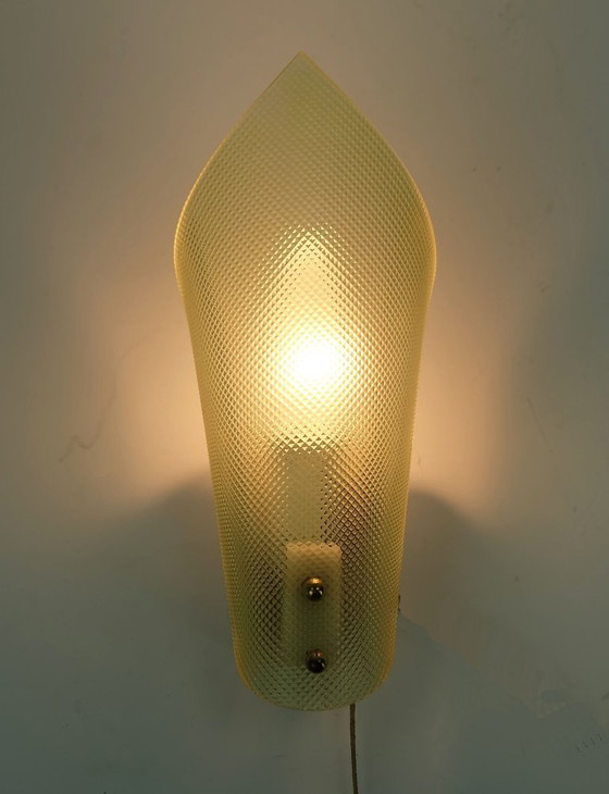 Image 1 of bellissima applique anni '50 con paralume in acrilico verde