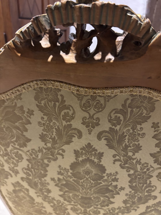Fauteuil italien original, tissu d'origine et peinture sur bois dorée d'origine. – Wood, Gold (photo 13 of 25)