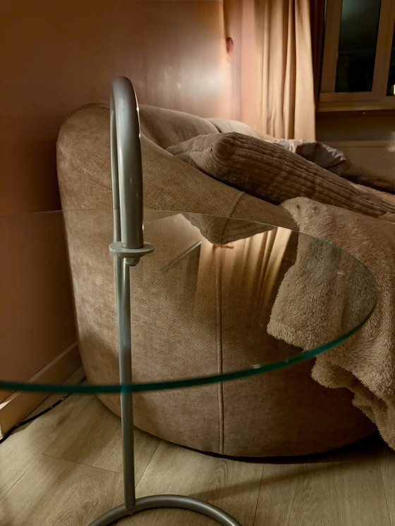 Image 1 of Mesa auxiliar 'Ry' de Ikea - Diseño de los 80