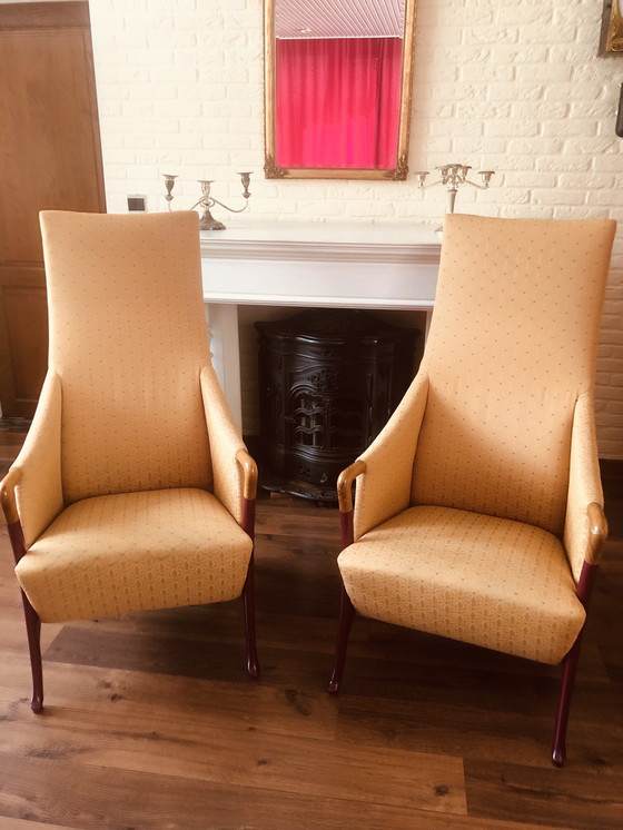 Image 1 of Sillón con respaldo alto Giorgetti