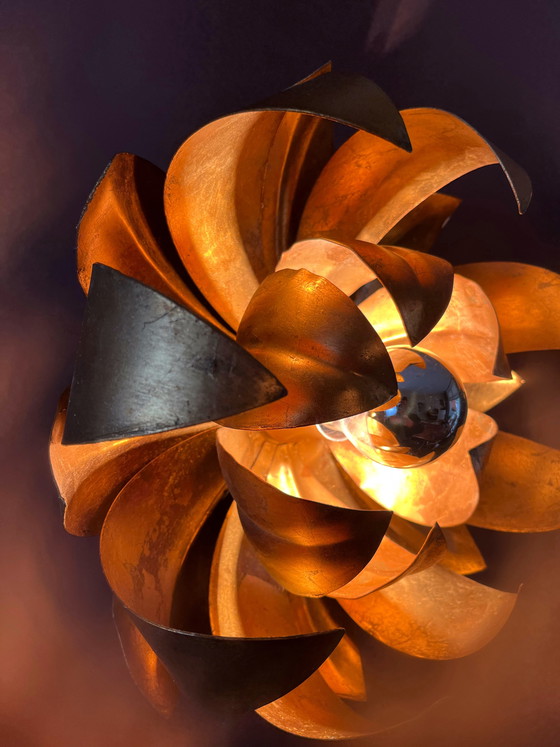 Image 1 of Set of Florentine Hollywood Regency leaf lamps