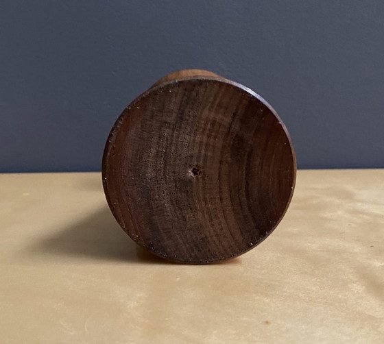 Image 1 of Kandelaar van teakhout en messing, jaren 70.