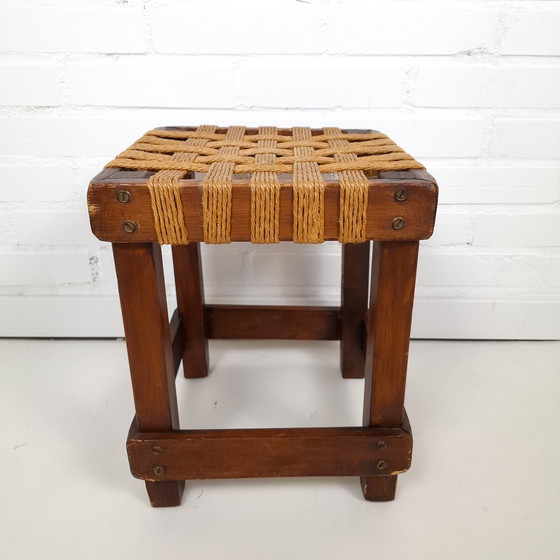 Image 1 of Vintage brutalist krukje touw zitting / hout jaren 50/60