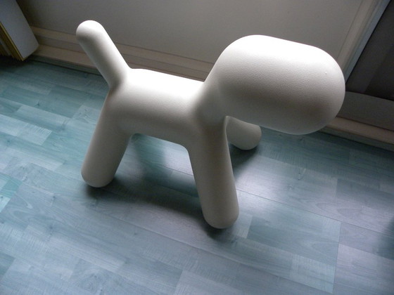 Magis Puppy, Design Sculpture by Eero Aarnio – Plastic (photo 11 of 15)