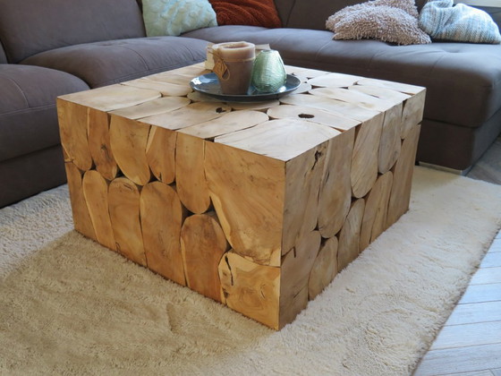 Image 1 of Table basse en teck indonésien