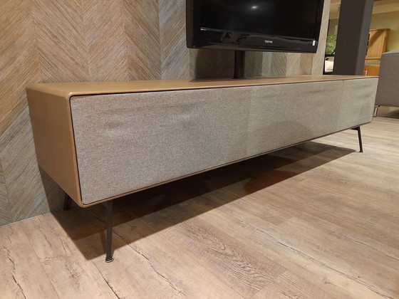 Image 1 of Caress TV-Schrank