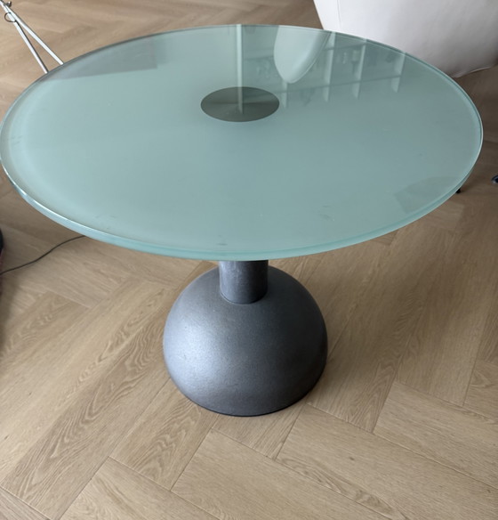 Image 1 of Table basse Calice