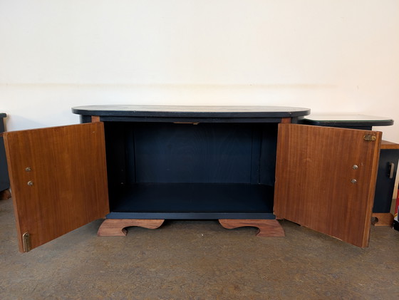 Image 1 of TV cabinet with matching (bedside) tables