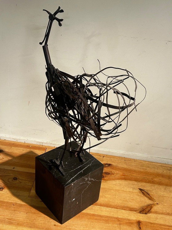 Skulptur aus Recyclingmaterial: Hahn – Bildhauerei, Metal, Stone (photo 5 of 20)