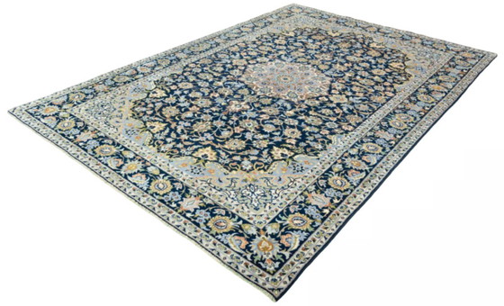 Image 1 of Tapis d'orient Isfahan liège noué à la main - 344 x 237 cm
