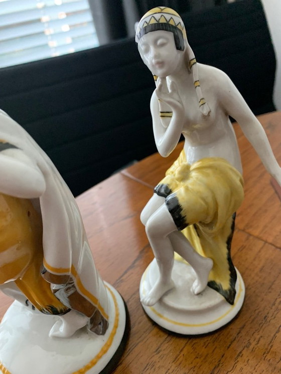 Image 1 of 2 beeldjes art-DECO uit Frankrijk  ( 2 stuks )