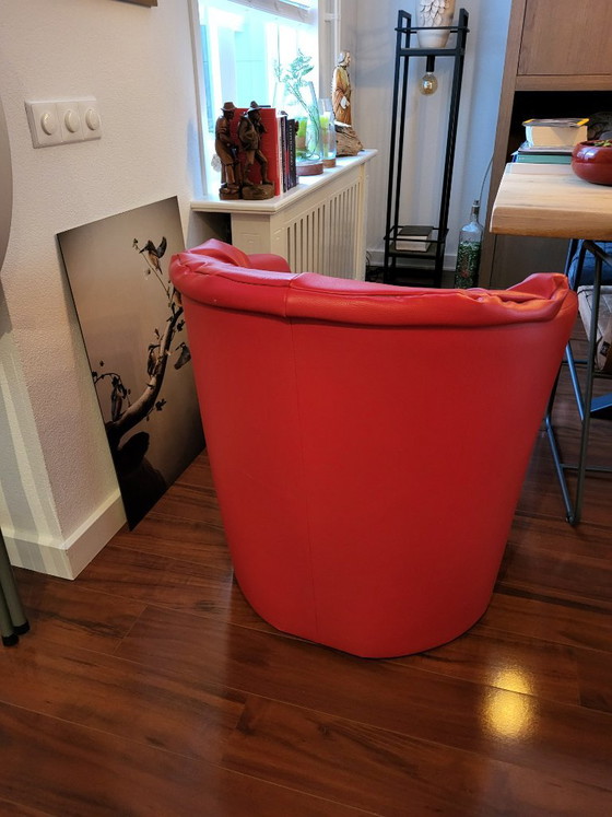 Fauteuil en Cuir Rouge – Leather (photo 3 of 5)