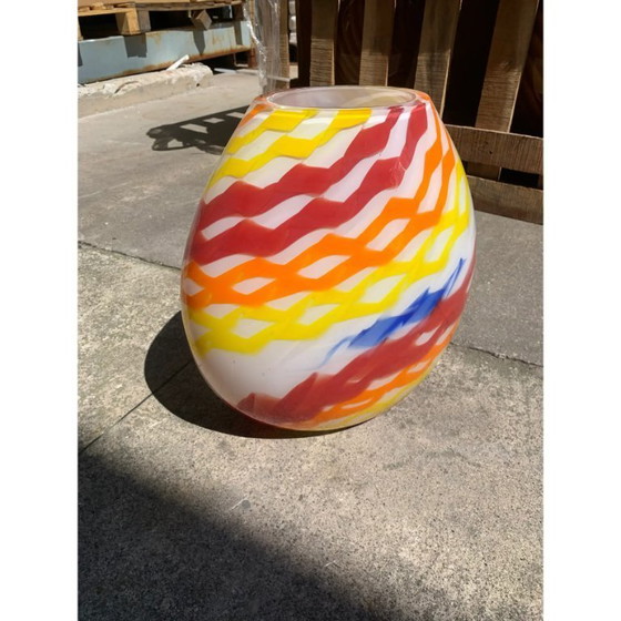 Image 1 of Contemporary Vase in Milky-White Murano Glass with Colored Reeds, Attributed