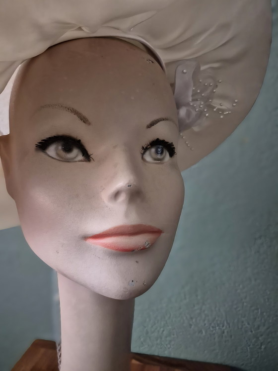 Image 1 of Christian Dior bust/mannequin 