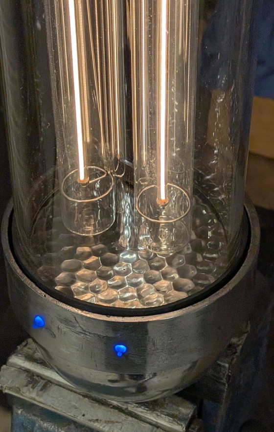Philips Hellux Aplique Modificado. – Glass, Metal (photo 8 of 11)