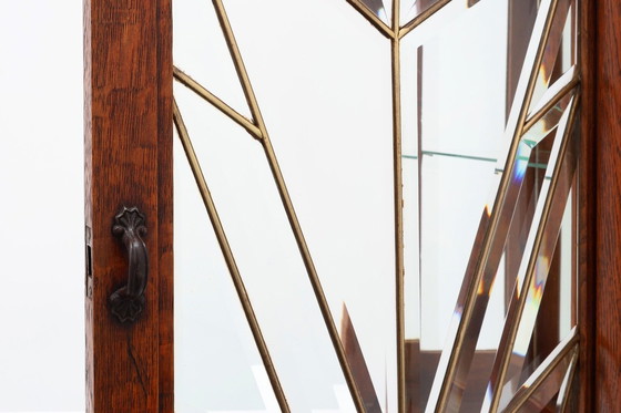 Image 1 of Mobiletto Art Déco francese in rovere con vetro piombato bisellato, ca. 1920