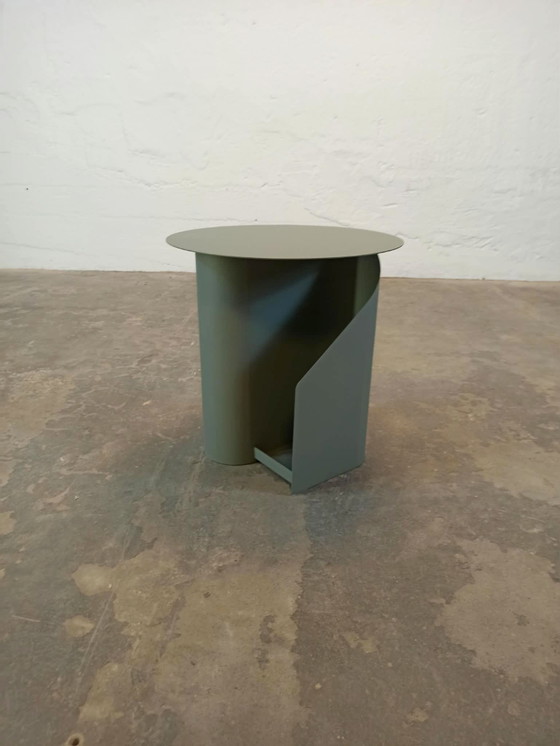 Tavolino Sentrum di Schmahl+Schnippering per Woud, Tavolini, Metallo, Verde (foto 3 di 14)