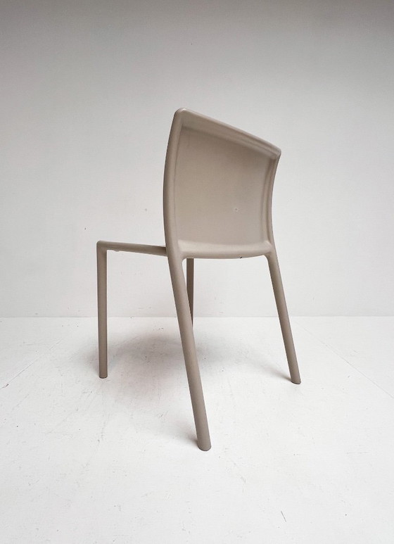 Image 1 of Ensemble de 6 chaises Magis Air de Jasper Morrison, après 2000