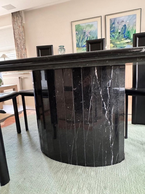 Tavolo da pranzo in marmo nero, Tavoli da pranzo, Modern (foto 3 di 5)