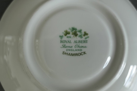 Image 1 of Tazza e piattino Shamrock Royal Albert vintage 8 x