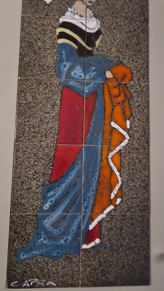 Image 1 of Glasierte Keramikwandplatte – Stilisierte weibliche Figur – signiert Capra – 1970er Jahre