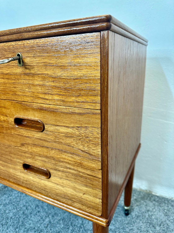 Cassettiera Mid Century in teak, design danese, anni '50 '60, vintage, Cassettiere, Legno, Marrone (foto 10 di 12)