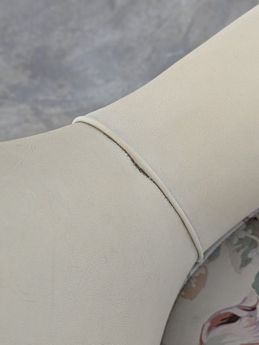 Image 1 of Vintage italian Armchair (2) - Wood, Leather, Fabric - 1960s/1970s
