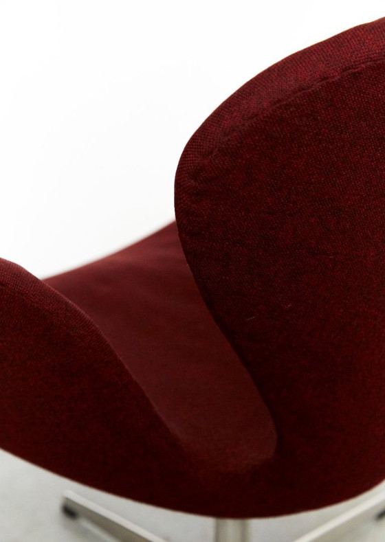 Image 1 of Sedia Cigno di Arne Jacobsen per Fritz Hansen