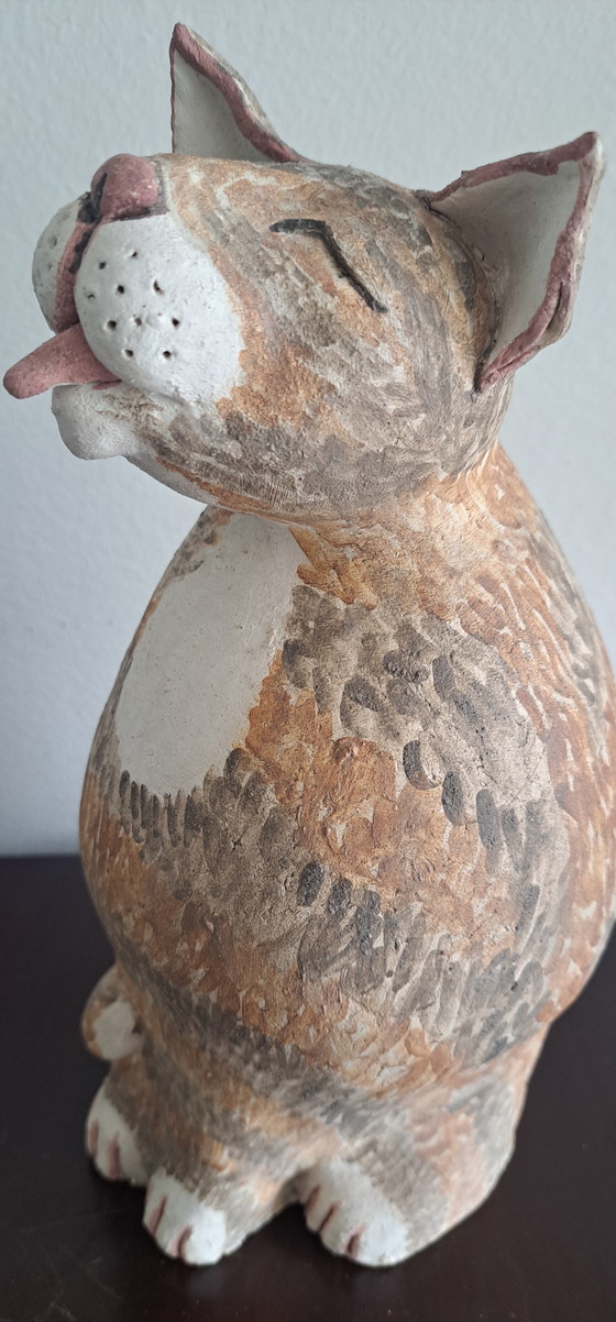 Image 1 of Scultura di gatto in ceramica, realizzata a mano.