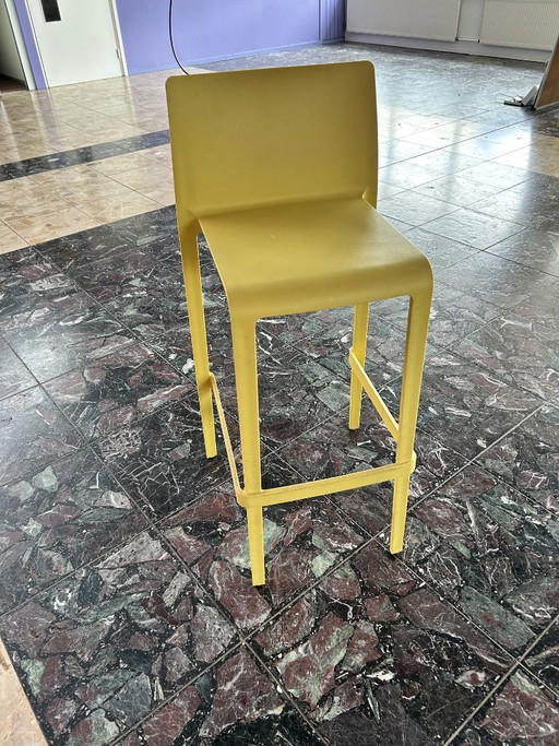 Party: Pedrali Volt Yellow Bar Stools – Design Archivolto