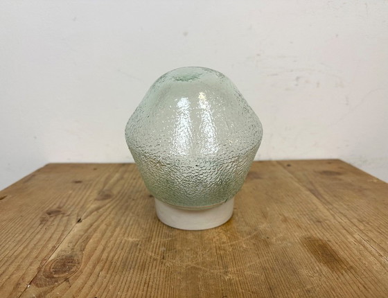 Image 1 of Applique murale vintage en porcelaine blanche, années 1970