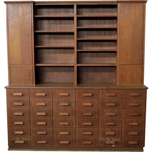 Armoire à pharmacie vintage