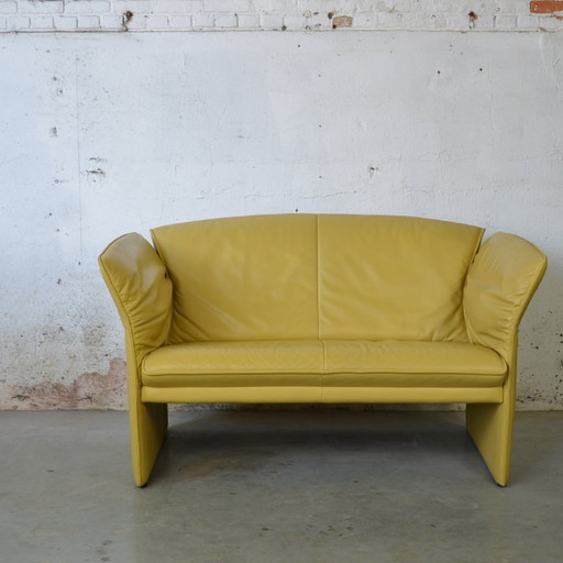 1x 2 seat Indy couch