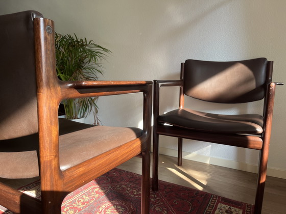 Set Van 2 Mahonie Armstoelen, Deens Jaren 60 – Barkrukken, Wood (photo 8 of 9)