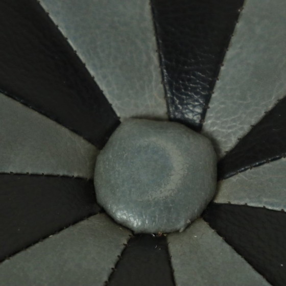 Image 1 of Ronde Vintage Poef Grijs Zwart Skai 