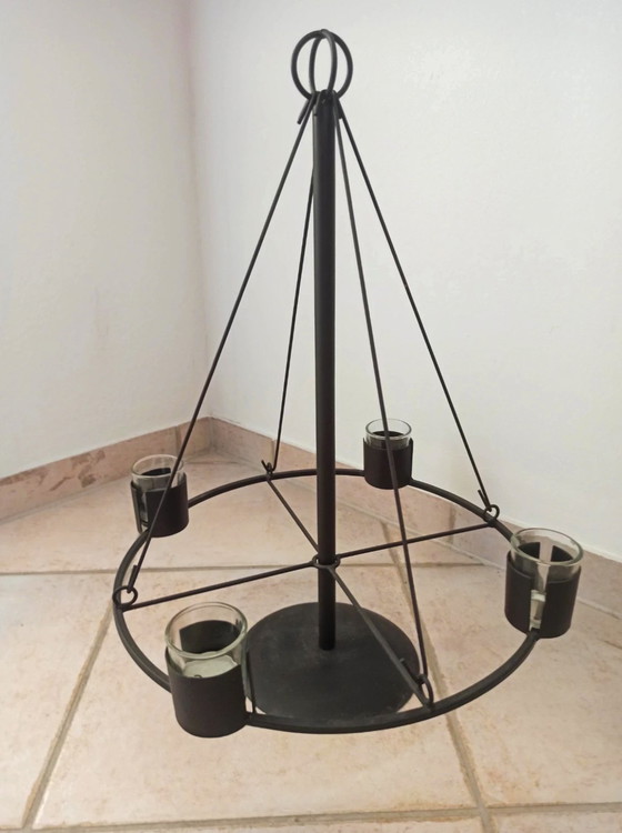 Image 1 of Porte-bougie flottant vintage en métal noir pour 4 bougies chauffe-plat | Idéal comme couronne de l'Avent